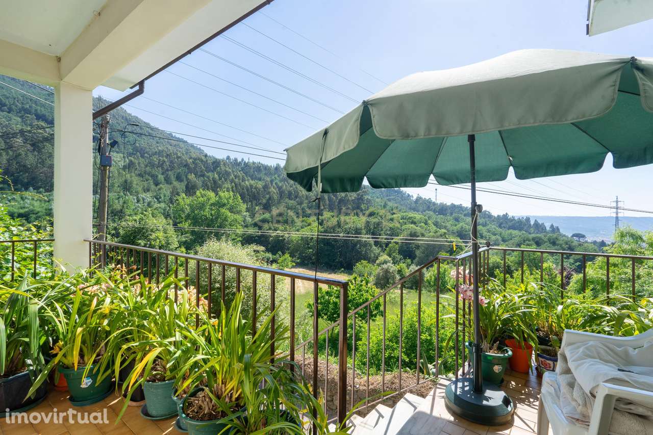 Moradia T2 - C/ espaço exterior - Grande imagem: 2/32