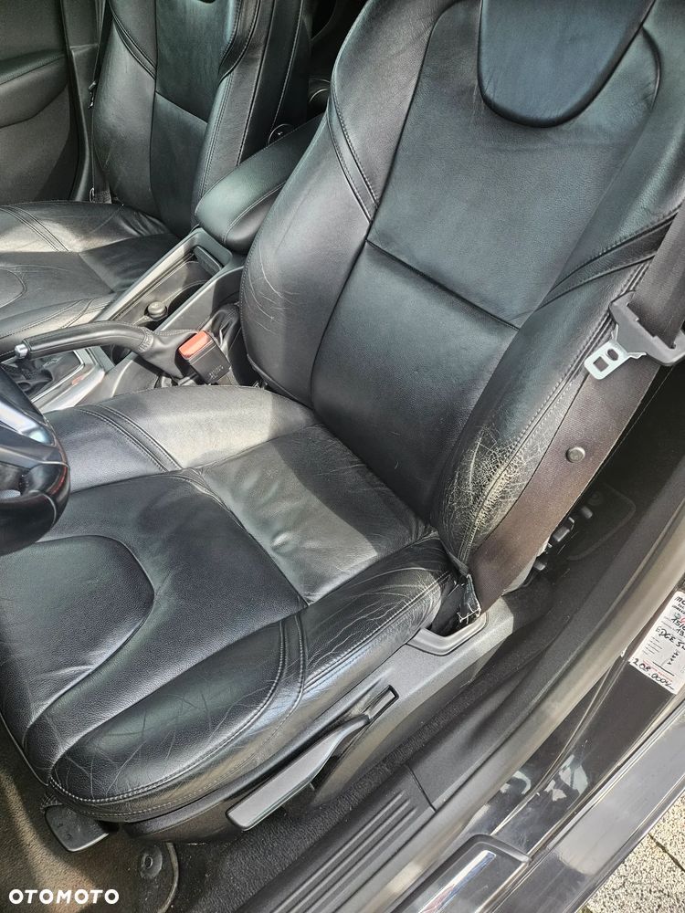 Volvo V40 D4 Summum - 7
