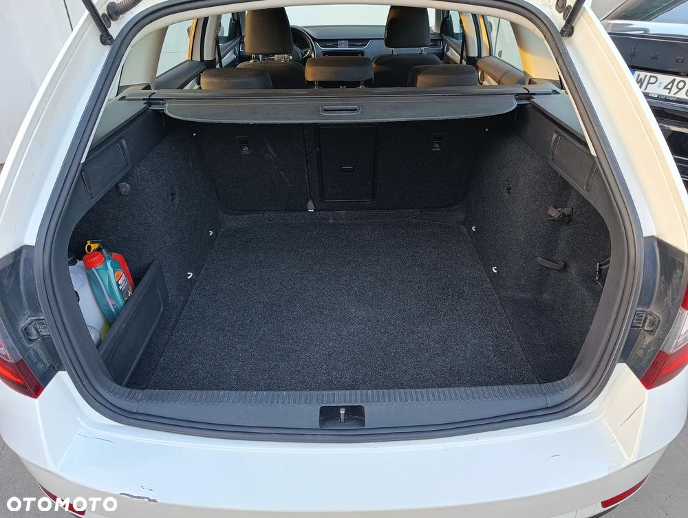 Skoda Octavia 1.6 TDI Ambition - 2