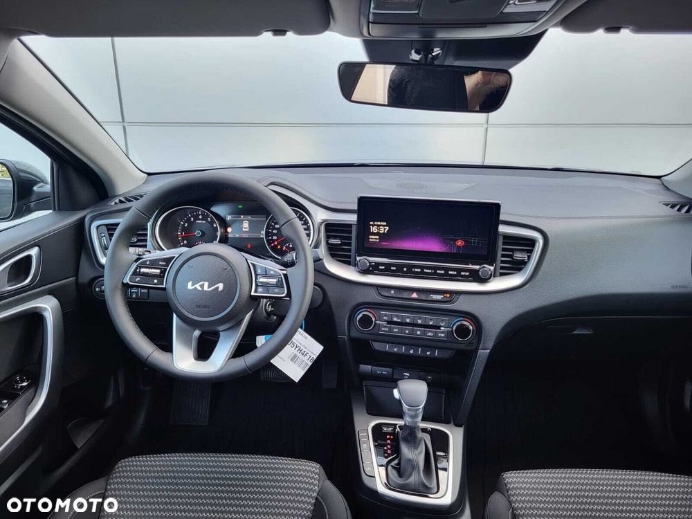 Kia XCeed - 19