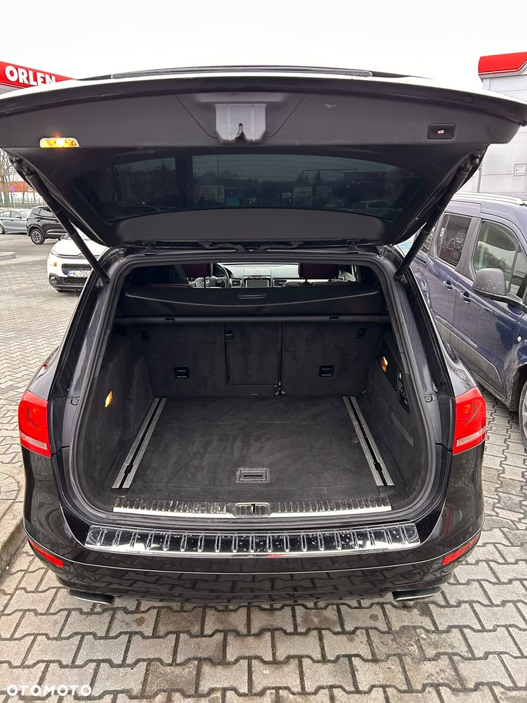 Volkswagen Touareg - 11