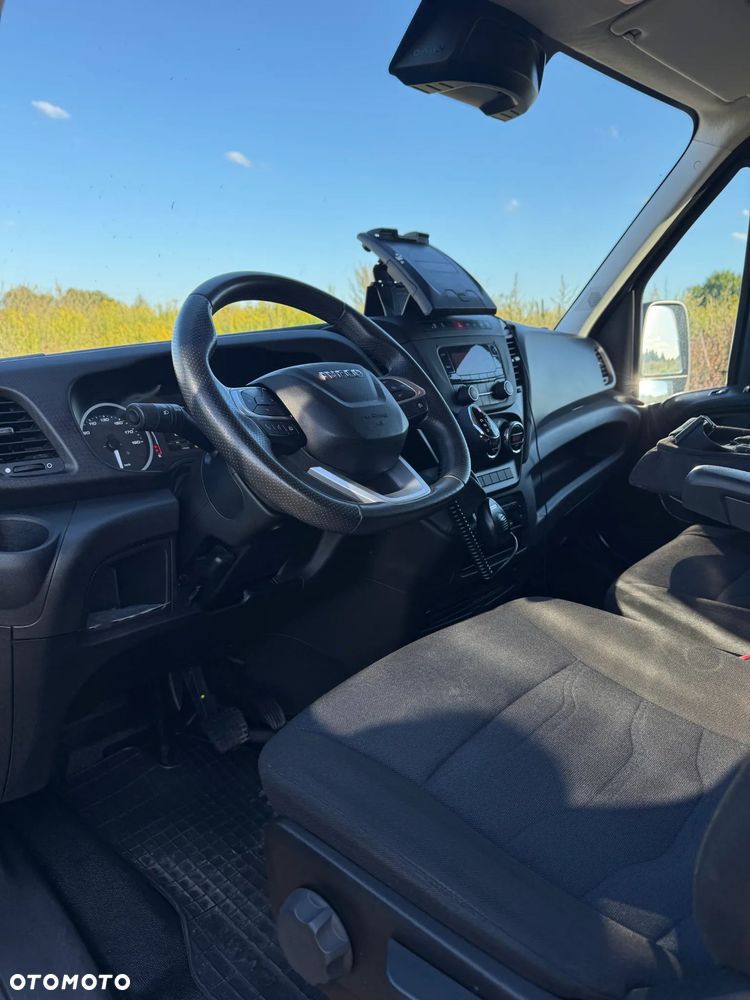 Iveco DAILY 35S18 - 3