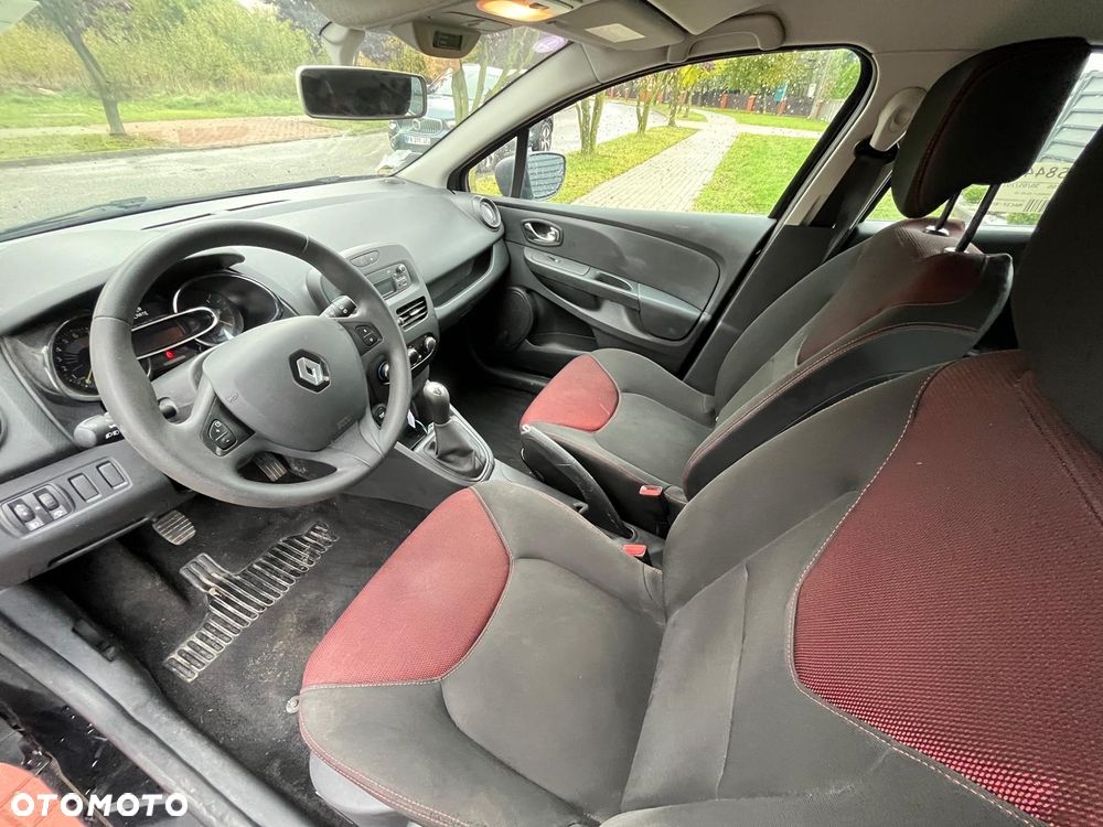 Renault Clio 1.2 16V 75 Experience - 9