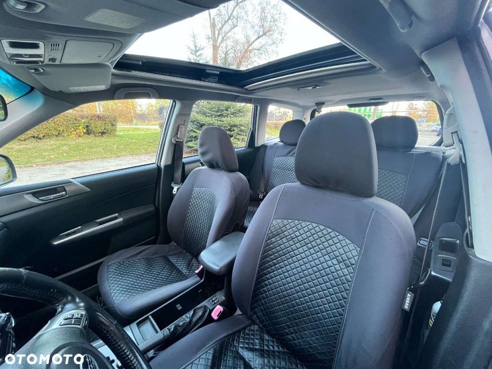 Subaru Forester 2.0i Comfort Lineartronic - 16