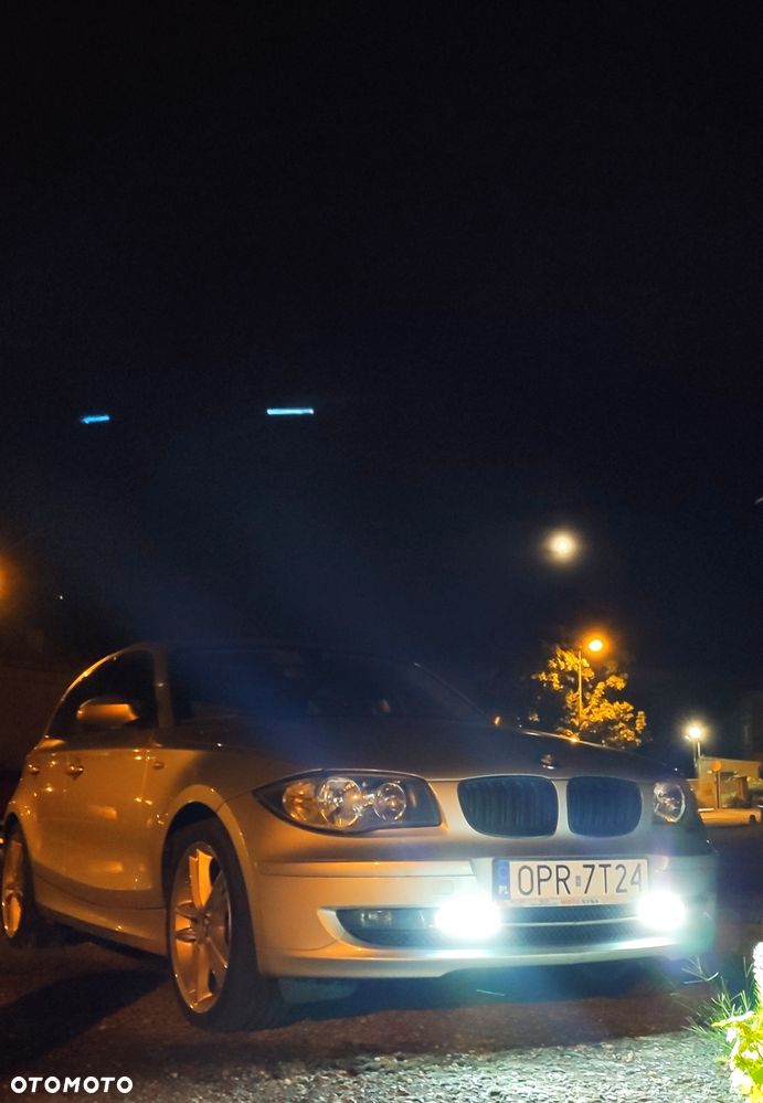 BMW 1 Series 2007 photo 2