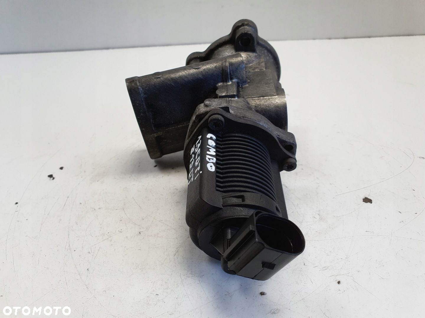 Opel Corsa D 1.3 CDTI ZAWÓR EGR pierburg - 2