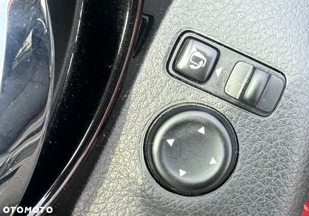 Nissan Qashqai 1.2 DIG-T Tekna EU6 - 38