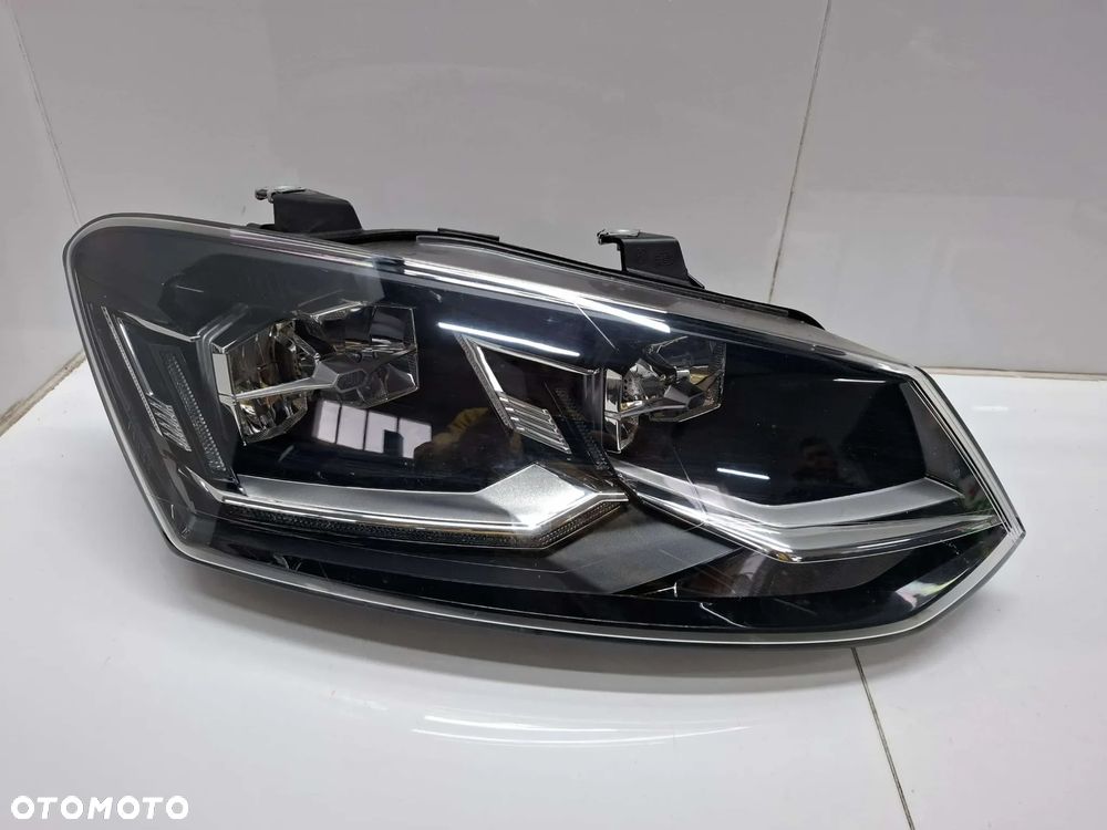 LAMPA PRZEDNIA PRZÓD PRAWA VW POLO 6C V FULL LED LIFT 6c1941036 IDEALNA