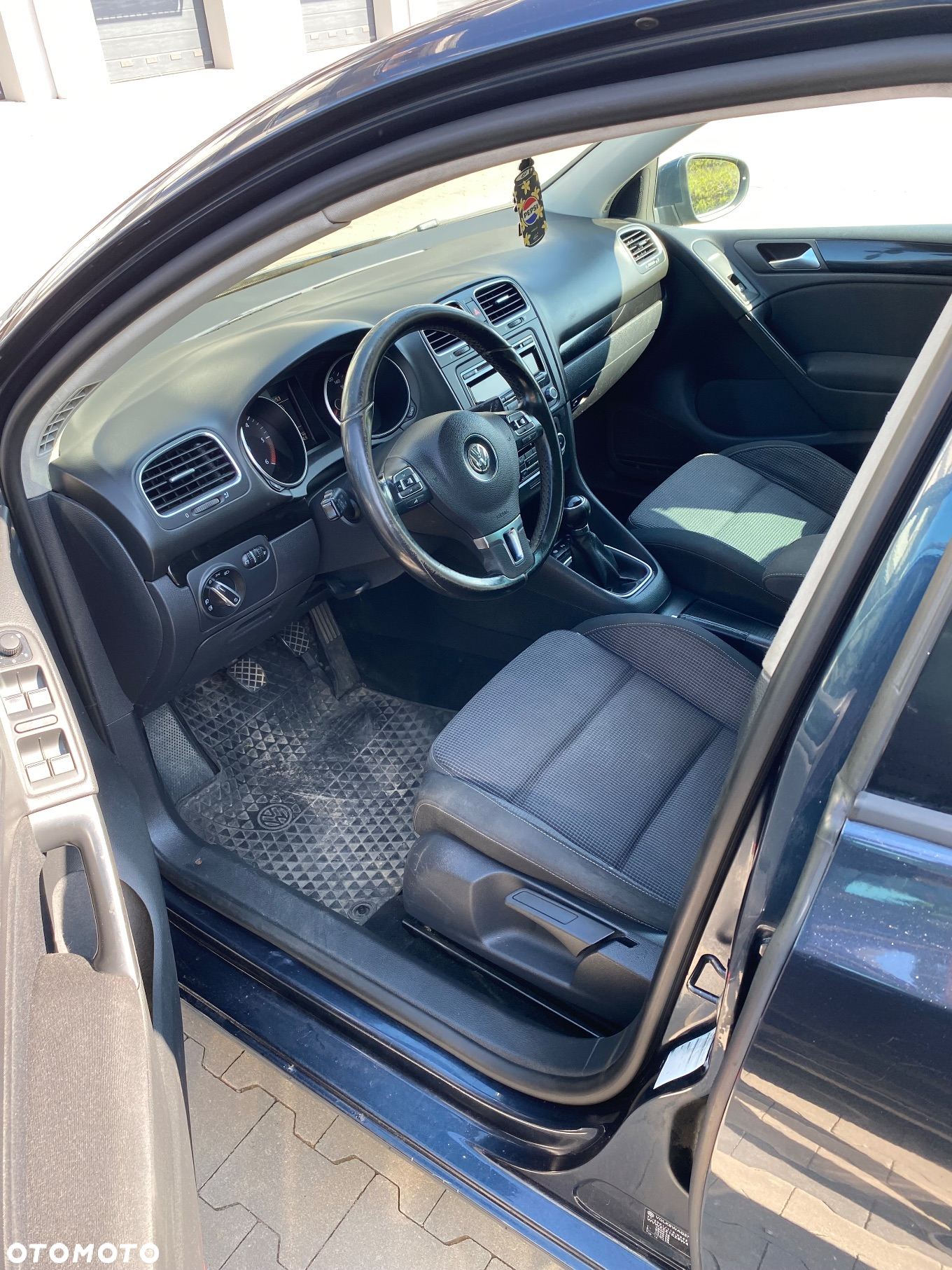Volkswagen Golf VI 2.0 TDI Trendline - 7