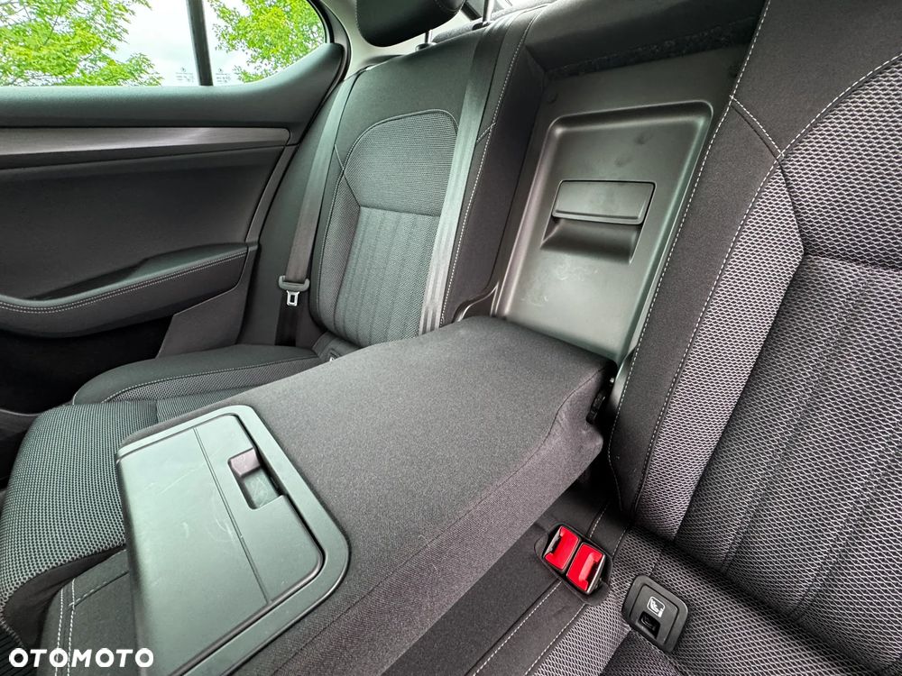 Skoda Superb 2.0 TDI SCR 4x4 Style DSG - 22