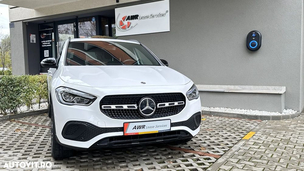 Mercedes-Benz GLA - 2