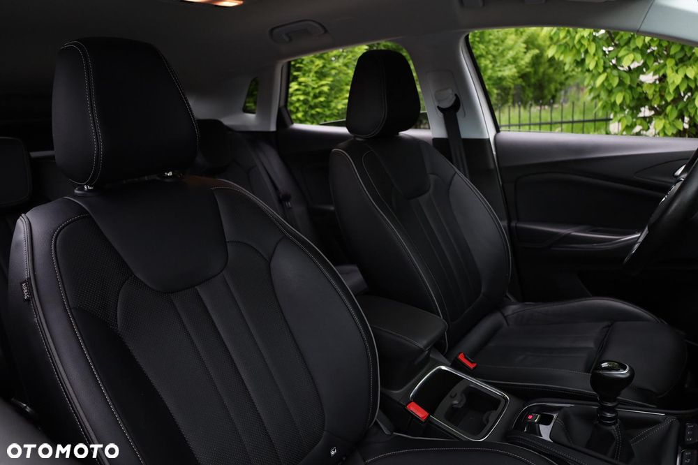 Opel Grandland X 1.2 T Elite S&S - 11