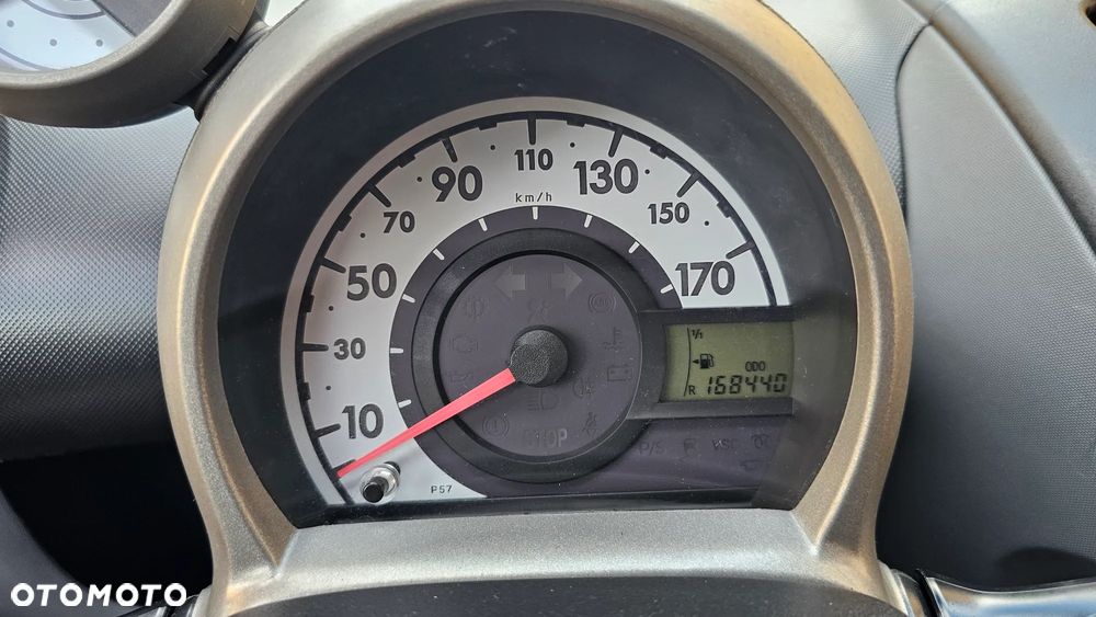 Peugeot 107 (70) 68 Access - 9