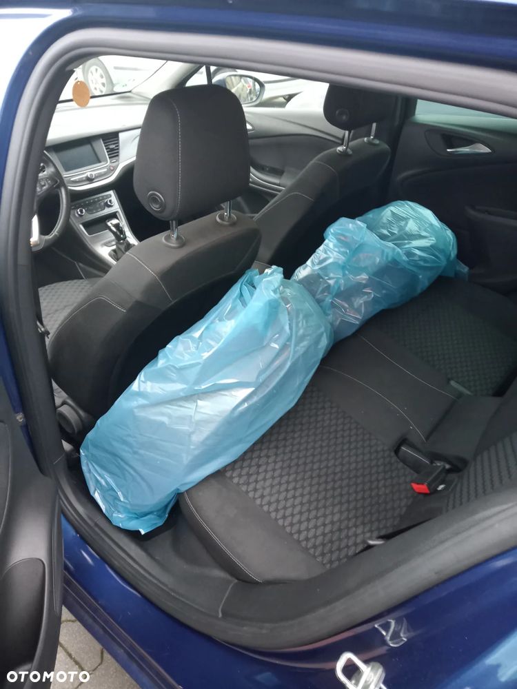 Opel Astra 1.2 Turbo Start/Stop Business Elegance - 8