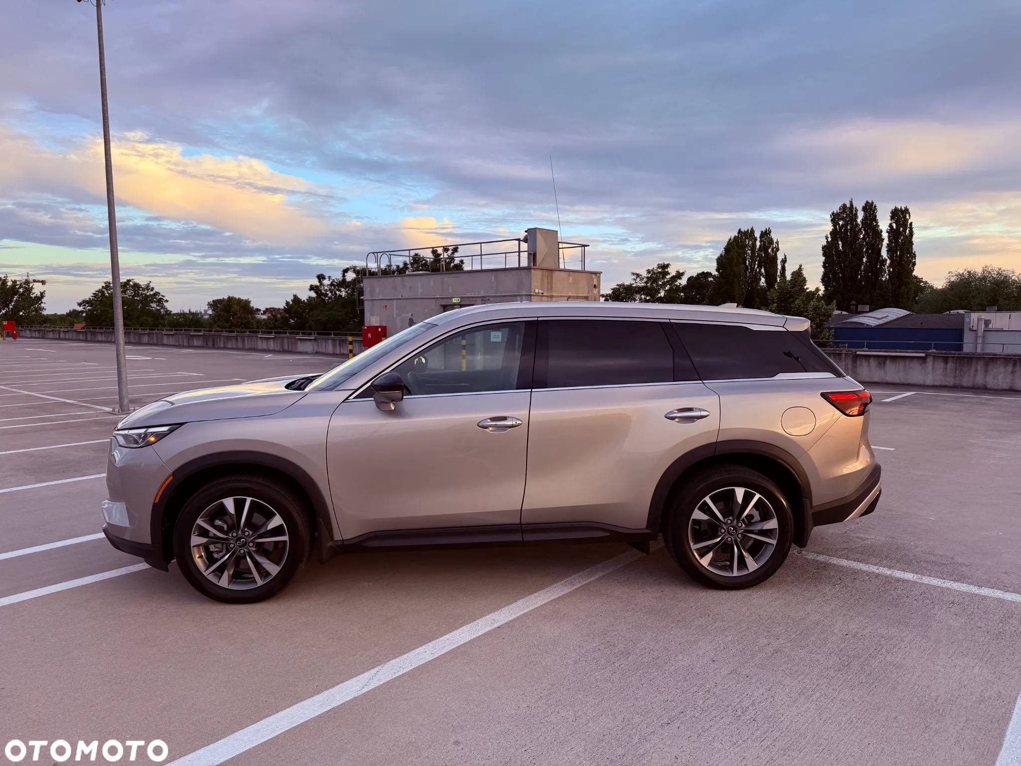 Infiniti QX60 - 19