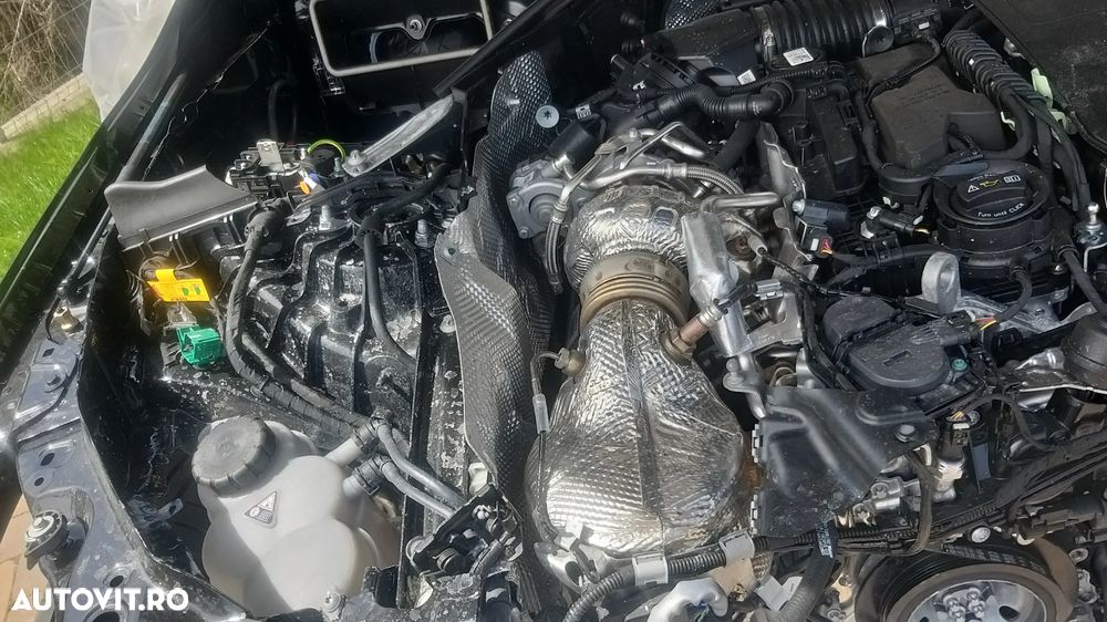 Mercedes-Benz GLC 300 de 4Matic 9G-TRONIC AMG Line - 17