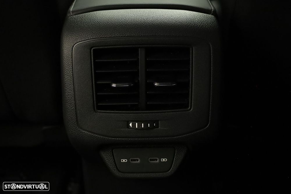 VW T-Roc 1.5 TSI Black Style DSG - 22