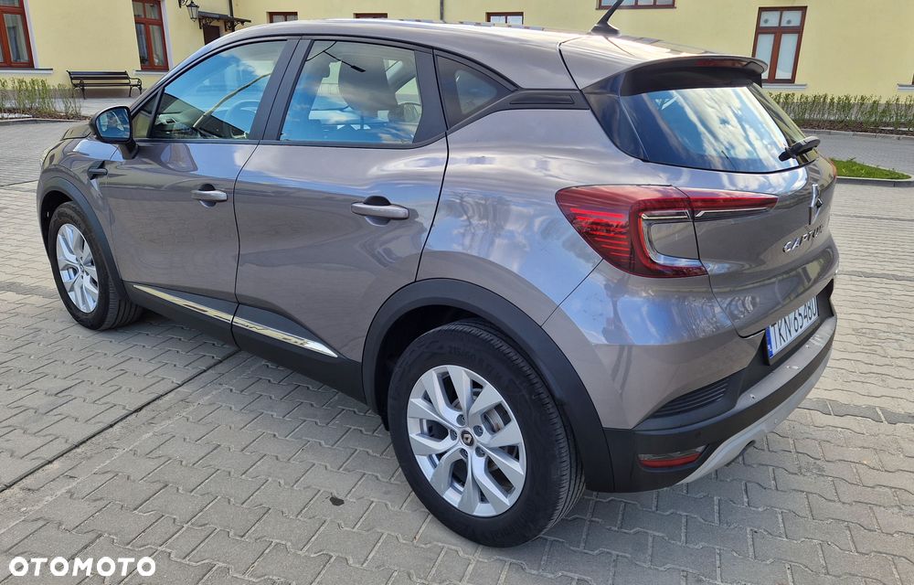 Renault Captur - 4