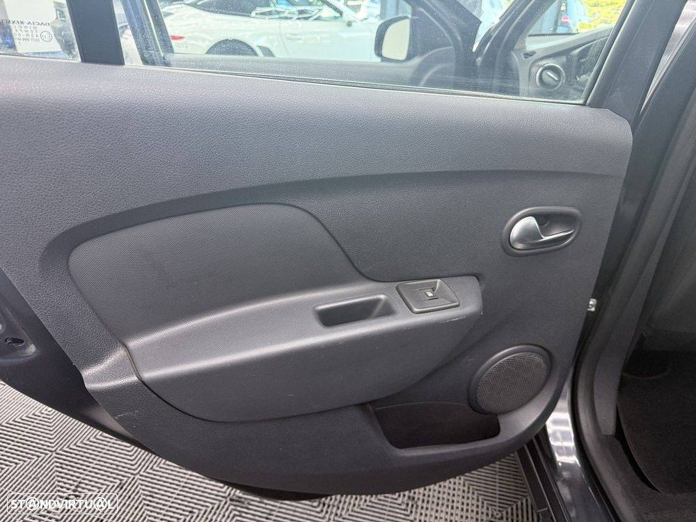 Dacia Sandero 0.9 TCe SL Stepway of Life - 15