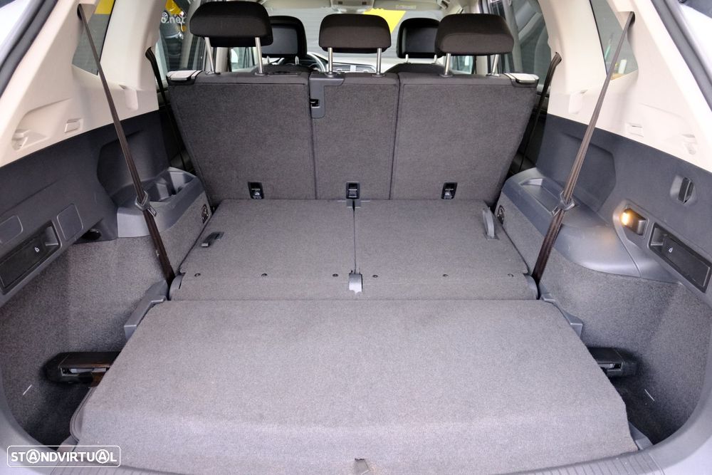 VW Tiguan Allspace 2.0 TDI Confortline DSG - 15
