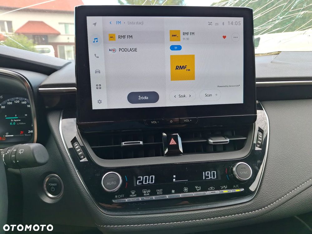 Toyota Corolla 1.8 Hybrid GPF Comfort - 19