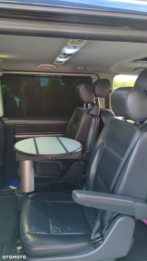 Volkswagen Multivan - 34