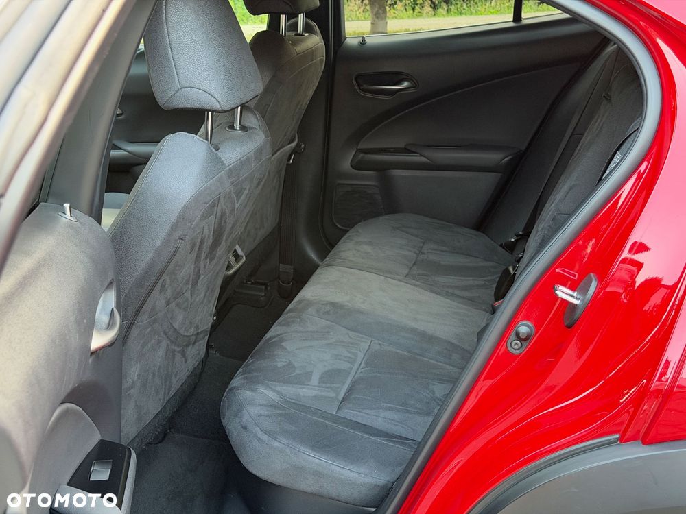 Lexus UX 250h GPF Business Edition 2WD - 16