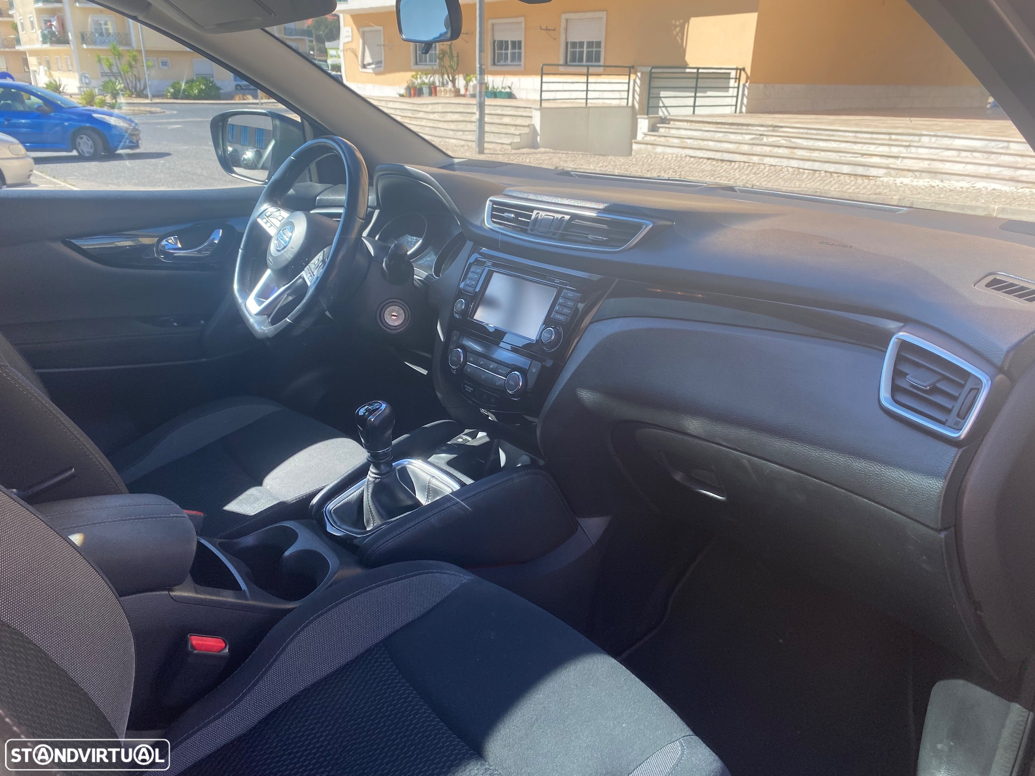 Nissan Qashqai 1.5 dCi N-Connecta Business - 12