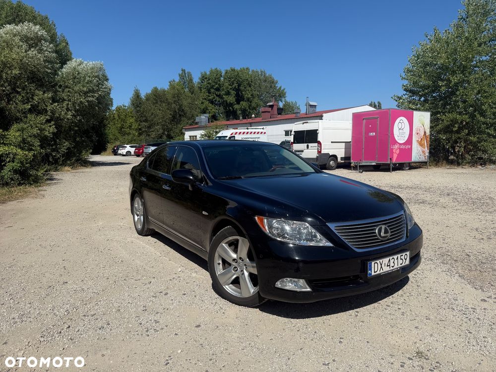 Lexus LS 460 Superior - 9