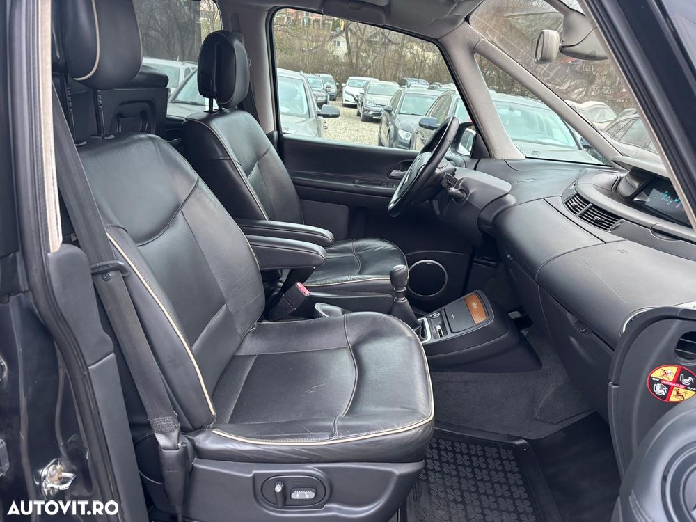 Renault Espace 2.0 dCi FAP Initiale - 19