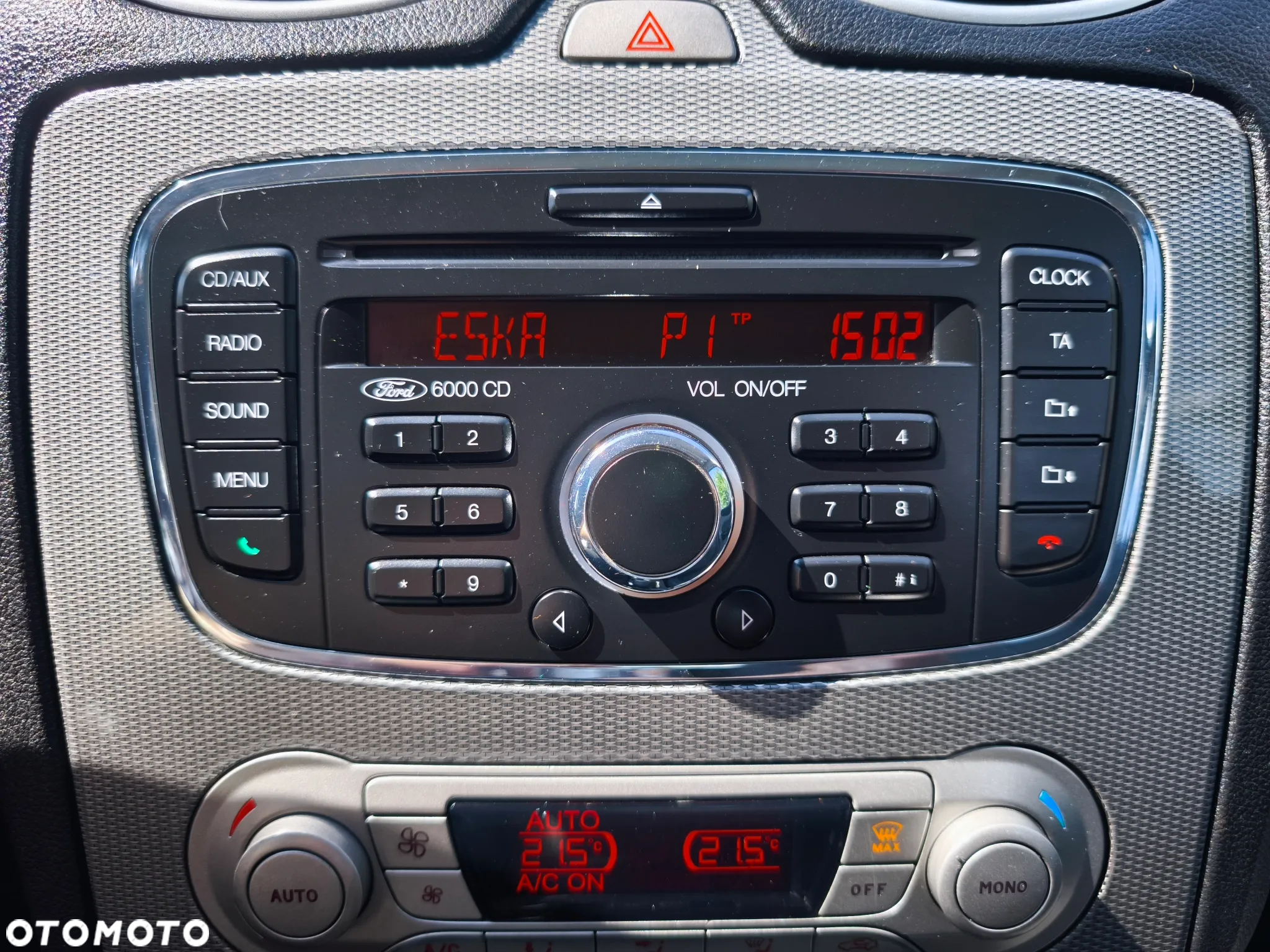 Ford Focus 1.8 FF Platinium X - 24