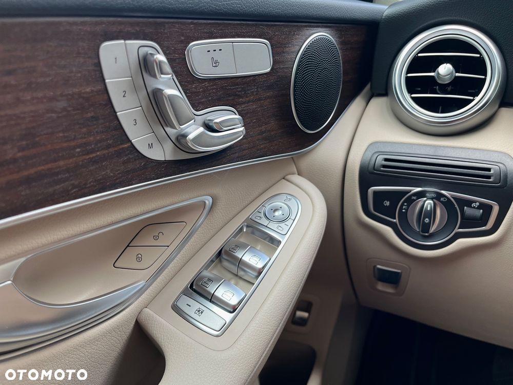 Mercedes-Benz GLC 300 4-Matic - 21