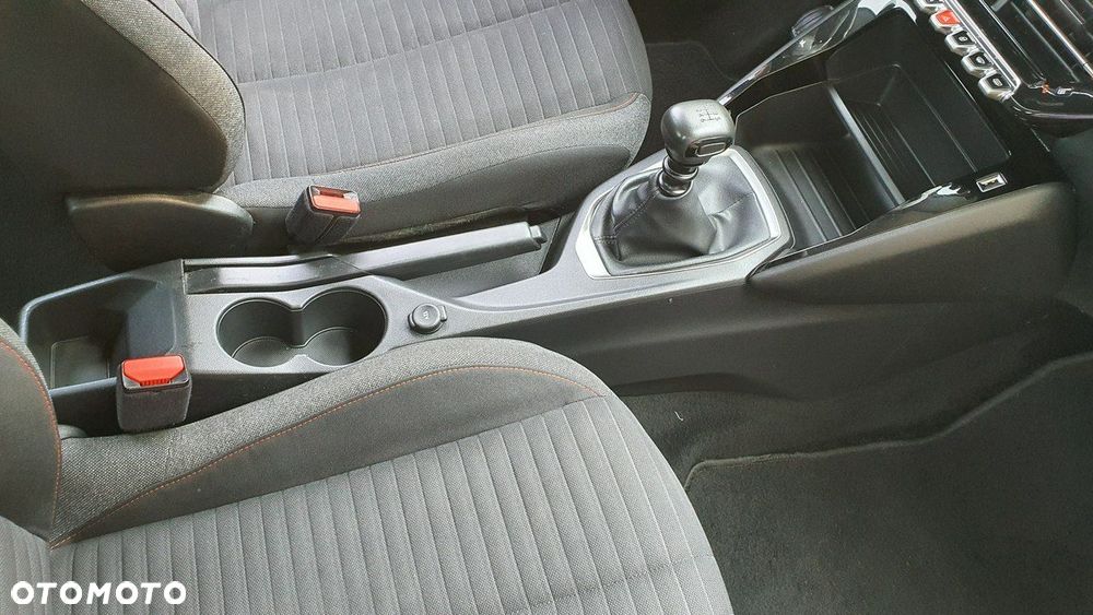 Peugeot 208 BlueHDi 100 Active - 27