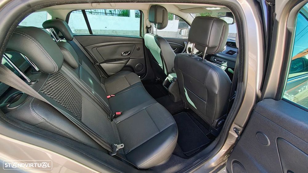 Renault Mégane Sport Tourer 1.5 dCi Luxe SS - 10