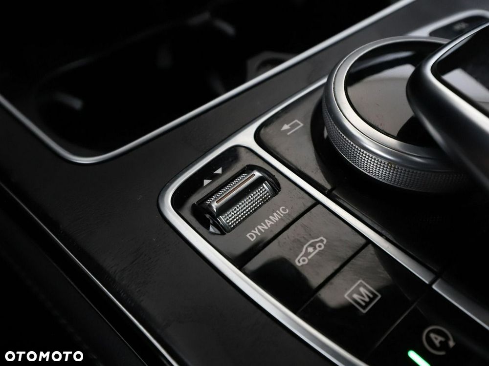 Mercedes-Benz GLC 250 4-Matic - 30