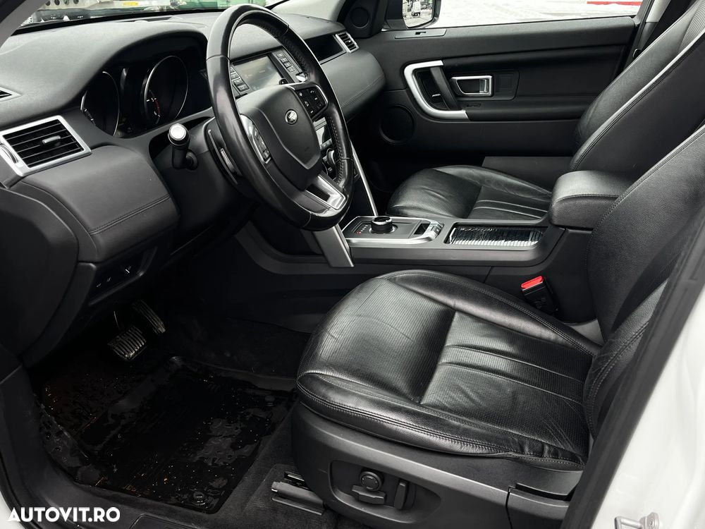 Land Rover Discovery Sport - 10