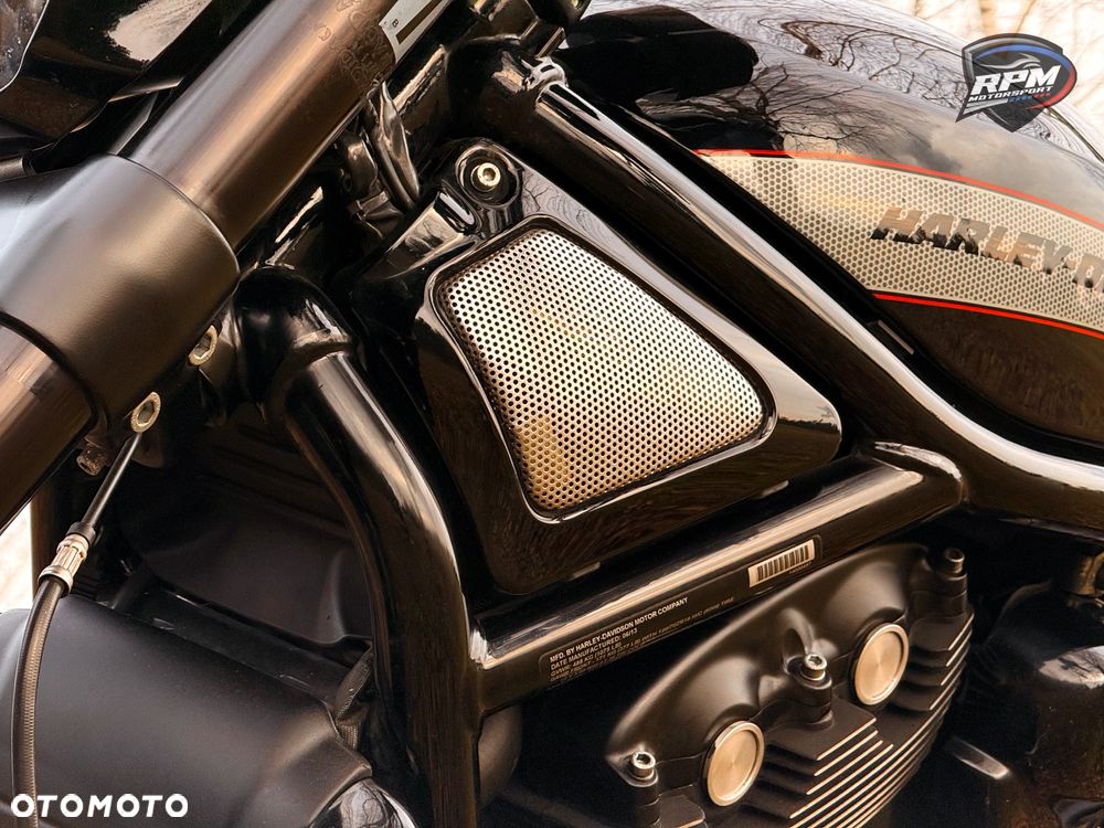 Harley-Davidson V-Rod Night Rod - 31