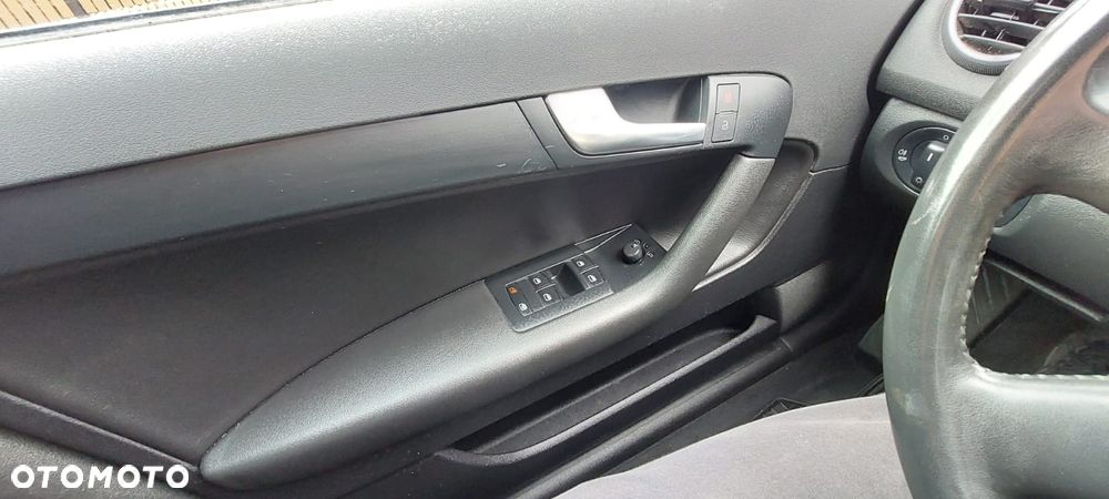 Audi A3 Sportback 1.9 TDI Ambition - 13