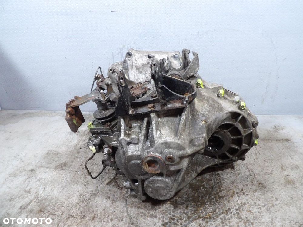 TOYOTA AVENSIS SKRZYNIA BIEGÓW MANUALNA - 3