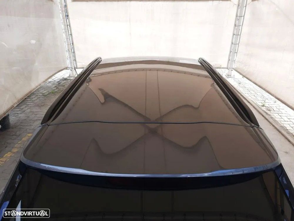 Peugeot 2008 1.5 BlueHDi Allure EAT8 - 32