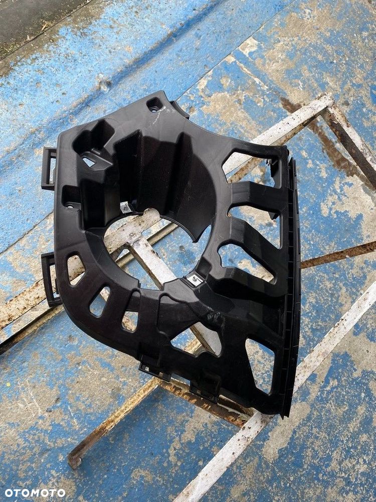 UCHWYT HALOGENU ŚLIZG ZDERZAKA LEWY MINI COOPER F56 7302507 - 2