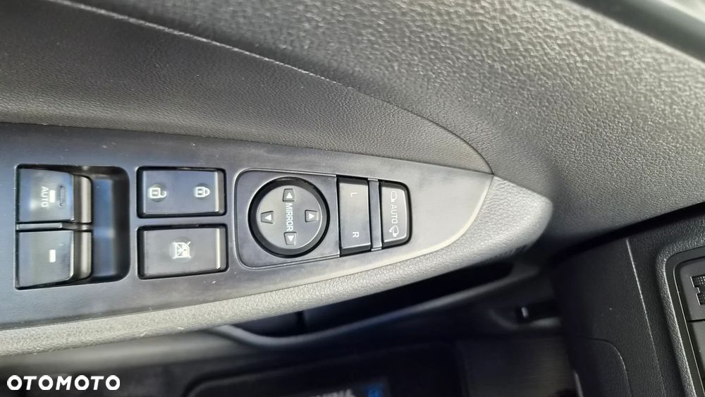 Hyundai Tucson blue 1.7 CRDi 2WD Style - 20