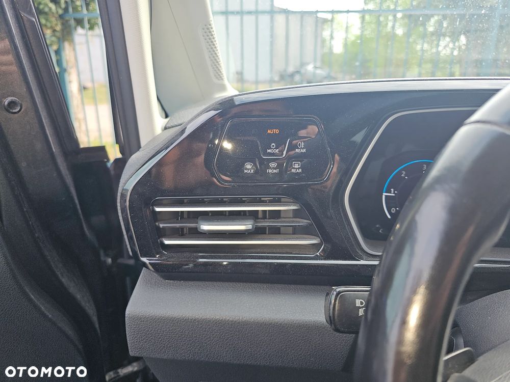 Volkswagen Caddy 2.0 TDI Dark Label DSG - 7