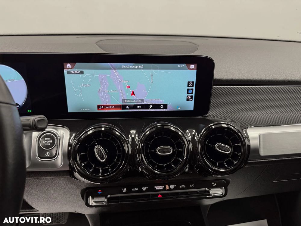 Mercedes-Benz GLB 200 7G-DCT Style - 27