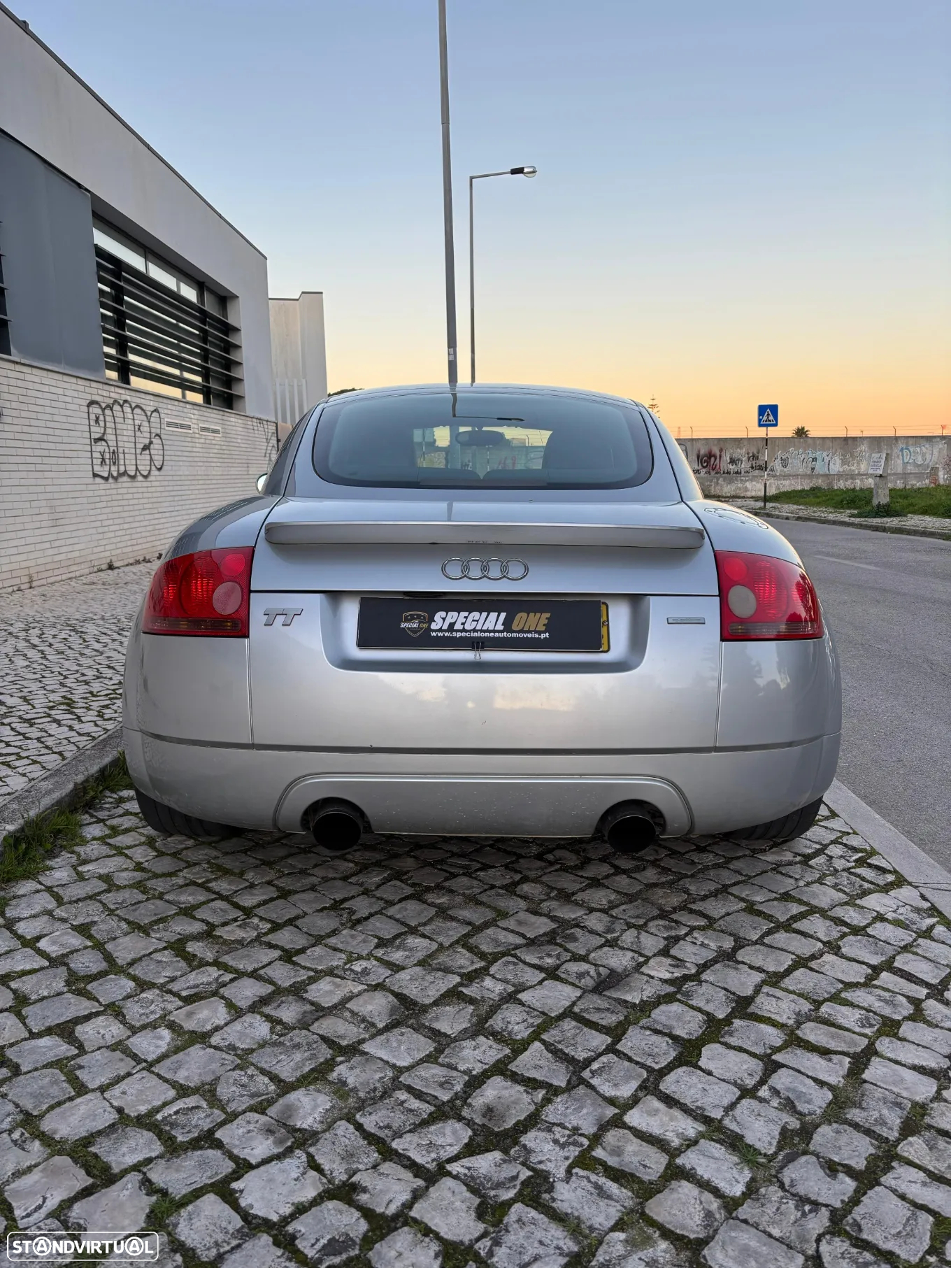 Audi TT Coupé 1.8 T quattro S-line - 8