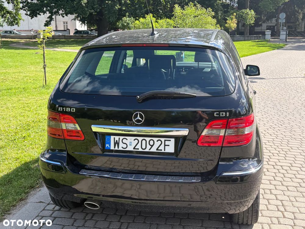 Mercedes-Benz Klasa B 180 CDI DPF - 28