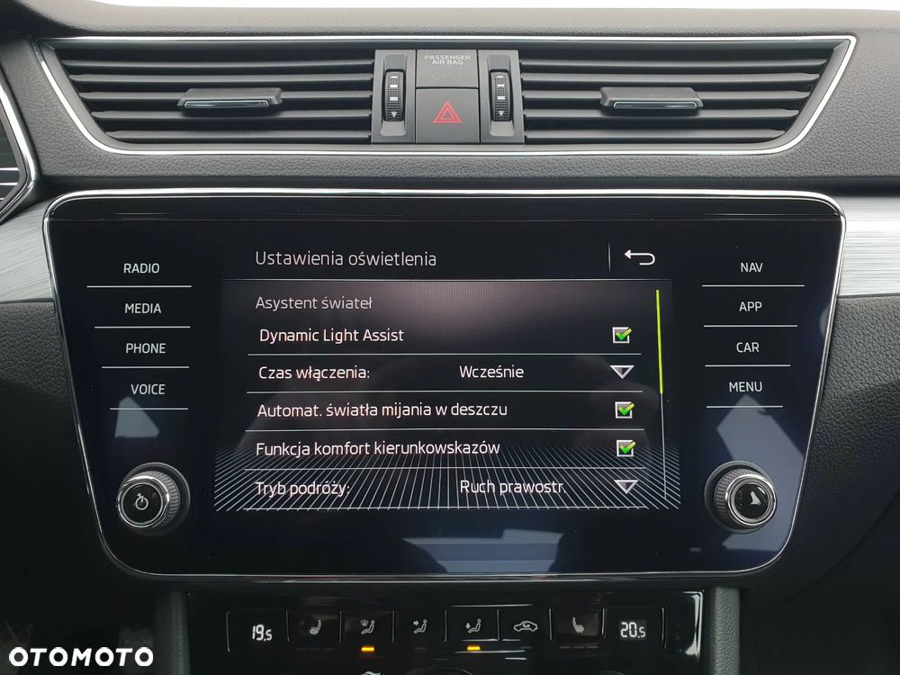 Skoda Superb 1.5 TSI Ambition - 22