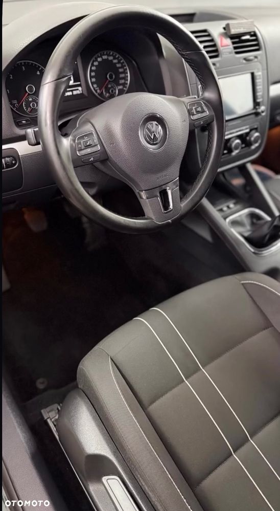 Volkswagen Jetta 1.6 TDI DPF Comfortline - 11