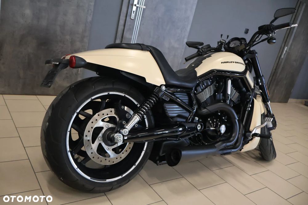 Harley-Davidson V-Rod Night Rod - 19