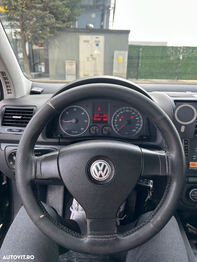 Volkswagen Golf 1.9 TDI Trendline - 11